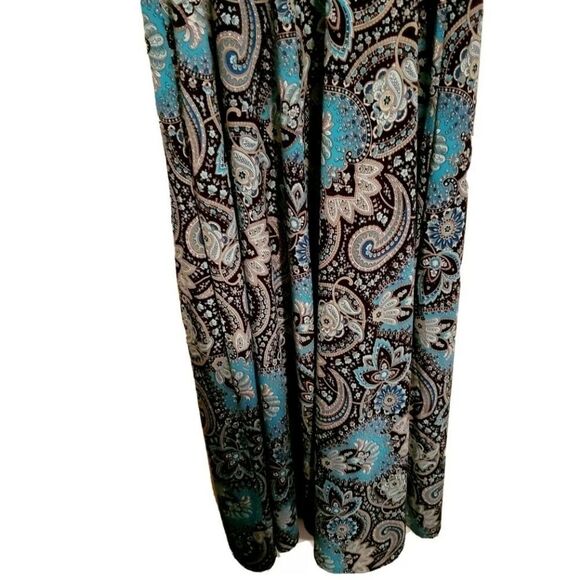 New Direction Spaghetti Strap Maxi Dress - Picture 2 of 8